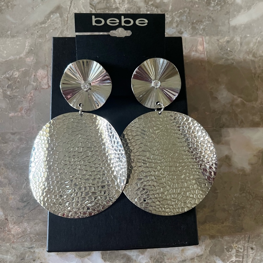New Bebe Hammered Silver Wavy Disc Statement Earrings